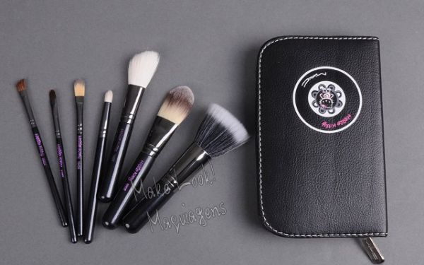 Kit de viagem Hello Kitty 7 pincéis