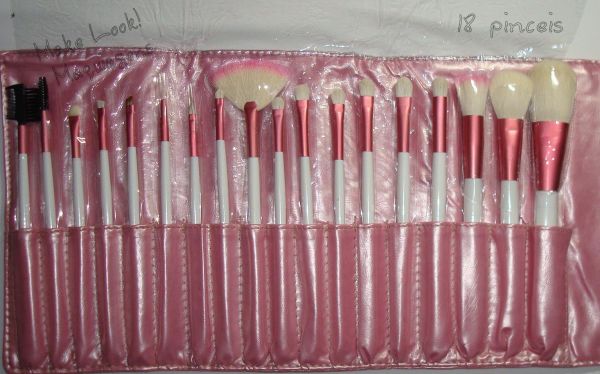 Kit de 18 Pincéis Rosa e Branco